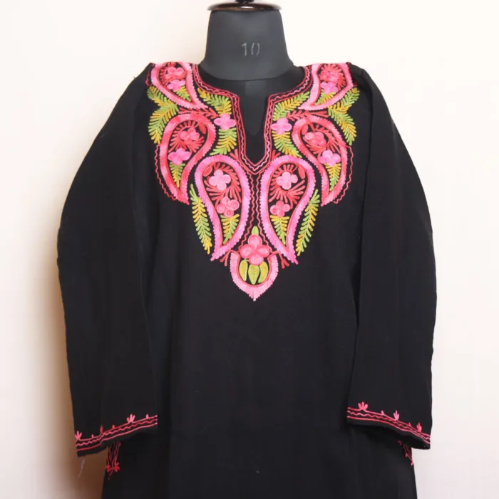 Timeless Black Cashmilon Pheran with Stunning Aari Embroidery - Munawarabad Collection