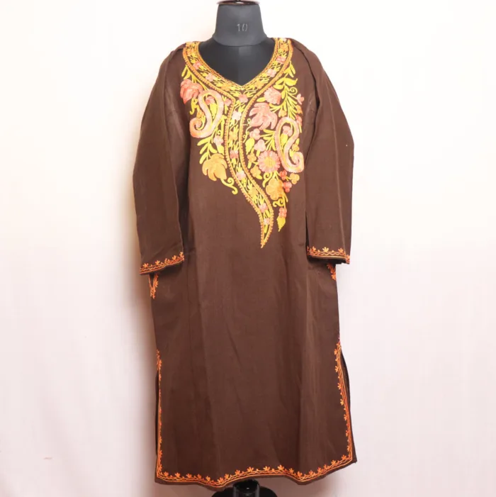 Elegant Brown Cashmilon Pheran Adorned with Unique Aari Patterns - Munawarabad Collection - Image 2