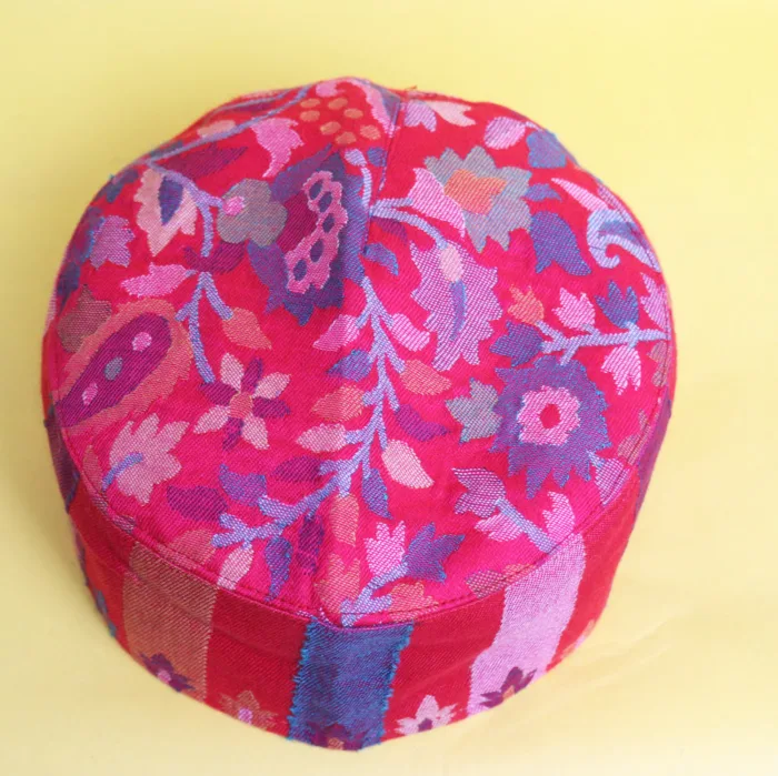 Dar-ul-Ameen Traditional Kani Cap - Image 2