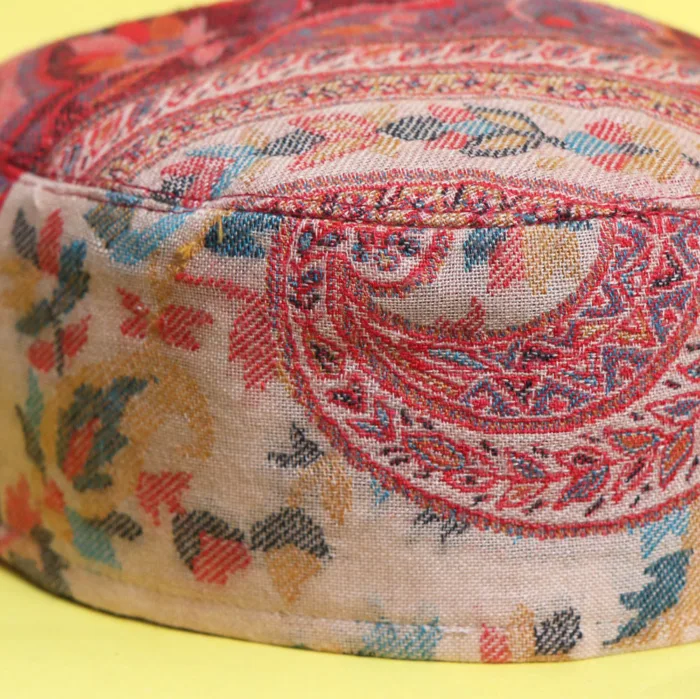 Gulshan-e-Riyasat Kani Cap for Special Occasions - Image 2