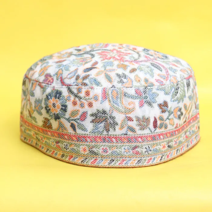 Shehzaadi Kani Cap with Bold Design