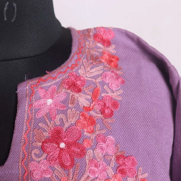 Kashmiri Light Purple Cashmilon Pheran | Feran with Graceful Aari Work - Khanyar Collection - Image 3