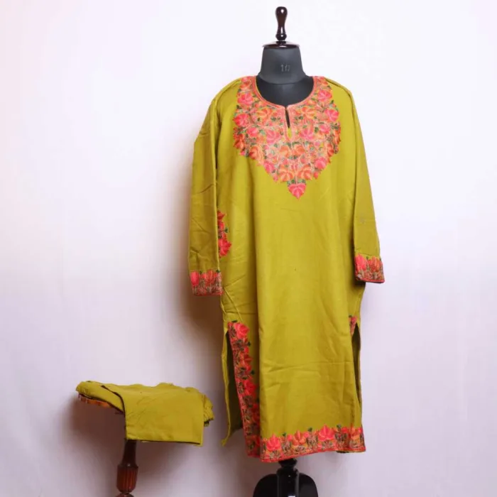 Green Cashmilon Aari 2PC Set - Nowsher collection