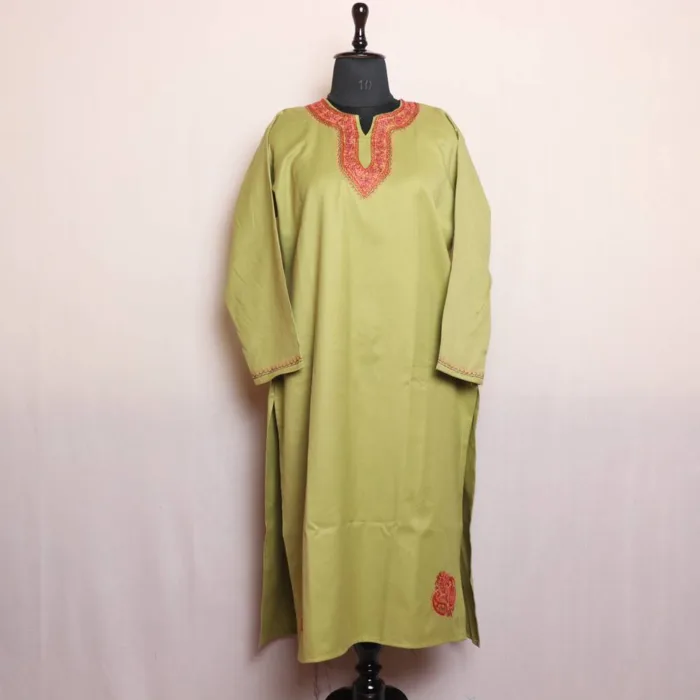 Classic Mehndi Green Hand Sozni Woolen Kurta in Spun Fabric - Dalgate Collection - Image 2