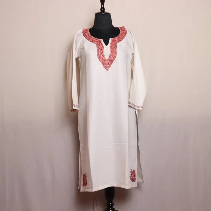 Elegant White Hand Sozni Woolen Kurta with Detailed Embroidery - Dalgate Collection - Image 2