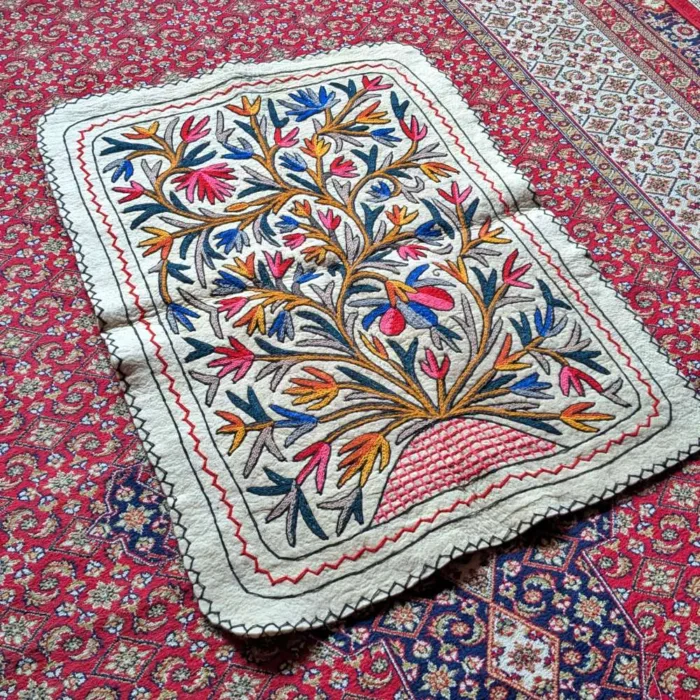 Kashmiri namda original handwork15