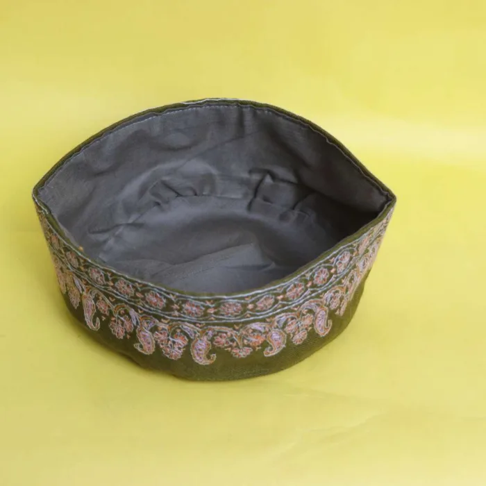 Noorani Handcrafted Pashmina Cap Adorned with Hand Sozni Designs - Image 4