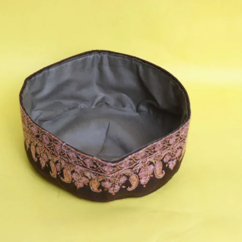 Pashmina Kashmiri Caps hand sozni 27