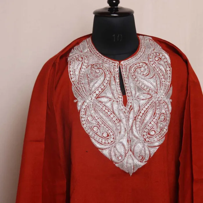 Rustic Red Raffal Tilla Pheran | Phiran with Stole and Traditional Embroidery - Ashar Collection - Image 2