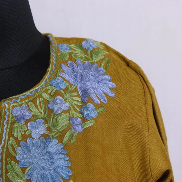 Green Cashmilon Short Kurta with Aari Patterns - Dalgate Collection - Image 3