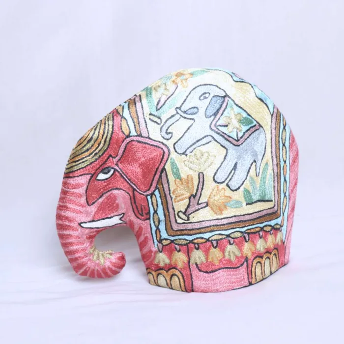 Elegant Elephant Design Chain Stitch Tea Cozy with Silk Thread - Image 3