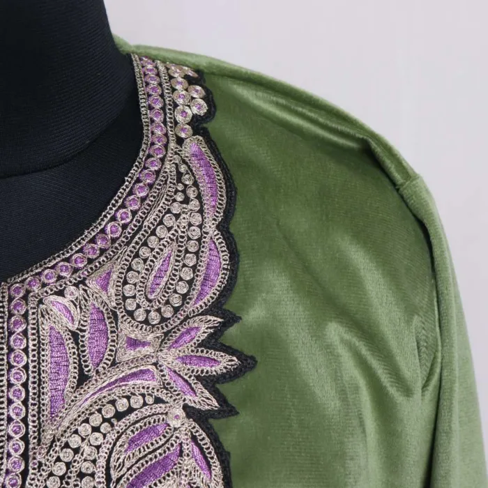 Green Velvet Tilla Kurti Top with Intricate Embroidery - Rubeen Collection - Image 3