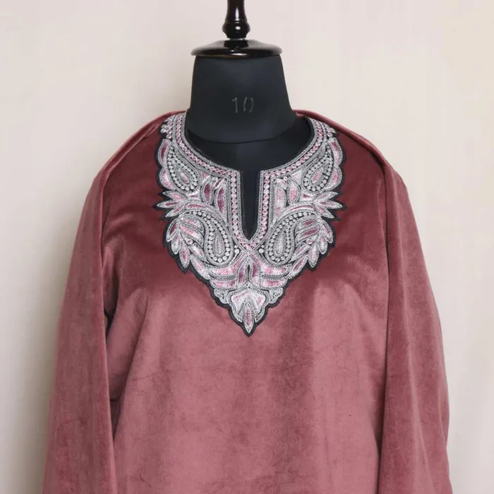 Stylish Mauve Velvet Tilla Embroidered Kurti Top - Rubeen Collection - Image 2