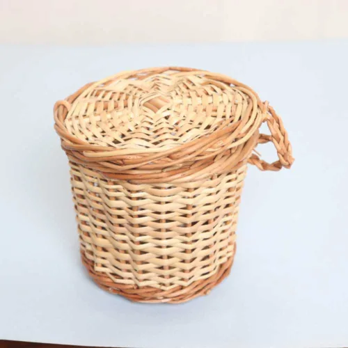 Willow wicker box with lid 03