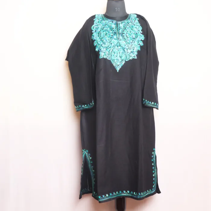 Black Cashmilon Pheran with Aari Embroidery - Zikr Collection - Image 2