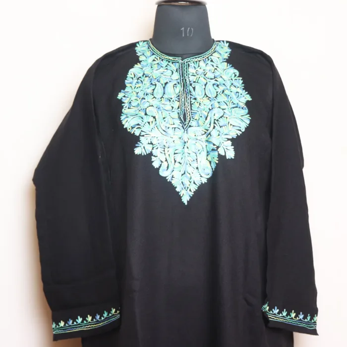 Black Cashmilon Pheran with Aari Detailing - Zikr Collection