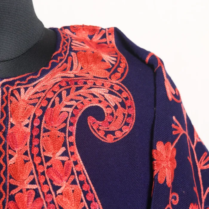 Navy Blue Cashmilon Pheran with Jaal Sleeve Aari Embroidery - Manaal Collection - Image 3