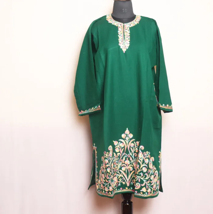 Dark Green Cashmilon Pheran with Elegent Heavy Damaan Aari Embroidery | Gul-e-Hawal Collection