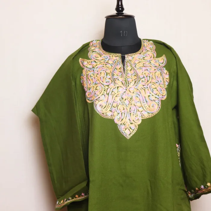 Green Aari Embroidered Pheran in Cashmilon | Gul-e-Hawal Collection