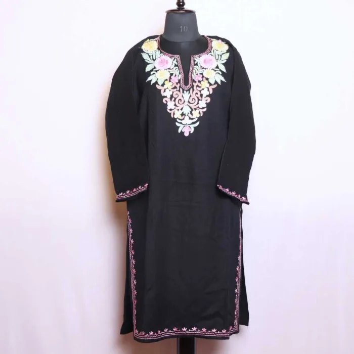 Black Cashmilon Pheran with Eye-Catching Aari Work - Munawarabaad Collection - Image 2