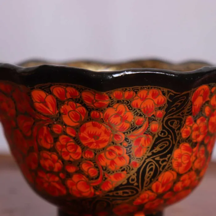 Exquisite Paper Mache Bowl with Traditional Kashmiri Artwork - Image 2