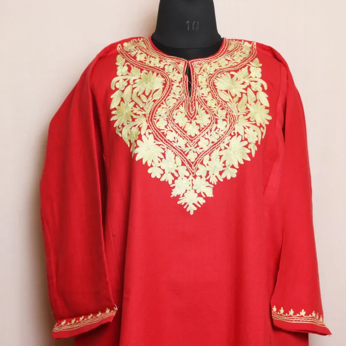 Hot Pink Aari Embroidered Cashmilon Pheran with Modern Elegance | Zikar-E-Jazbaat Collection