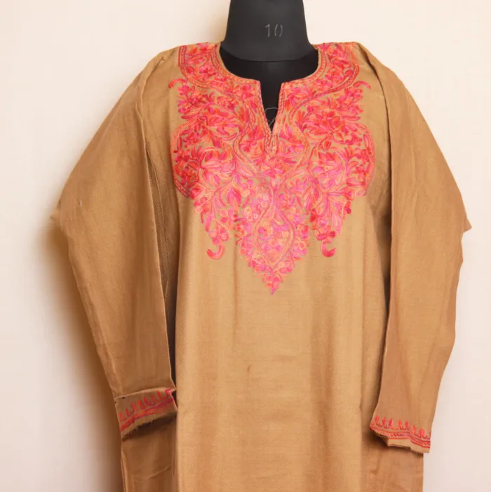 Beige Aari Embroidered Cashmilon Pheran with Modern Elegance | Zikar-E-Jazbaat Collection