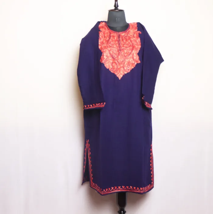 Navy Blue Cashmilon Pheran with Elegent Aari Detailing | Gul-Hawal Collection - Image 2