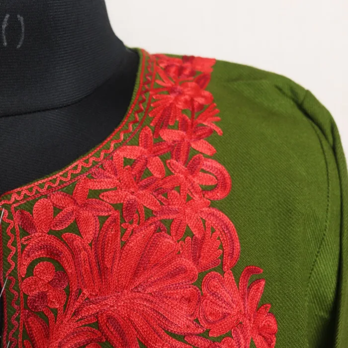 Olive Green Cashmilon Pheran with Elegant Aari Embroidery | Gul-Hawal Collection - Image 3