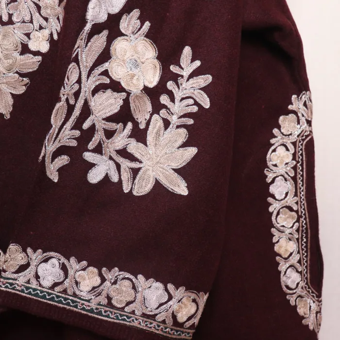 Elegant Wine Tweed Aari and Zari Outline Pheran - Gulistan Collection - Image 4