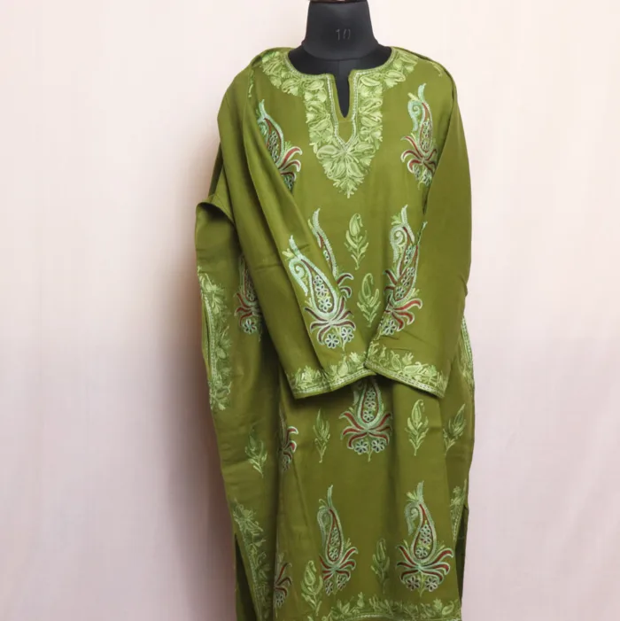 Green Paisley Bhootis Pheran with Aari Embroidery - Gulsitan Collection