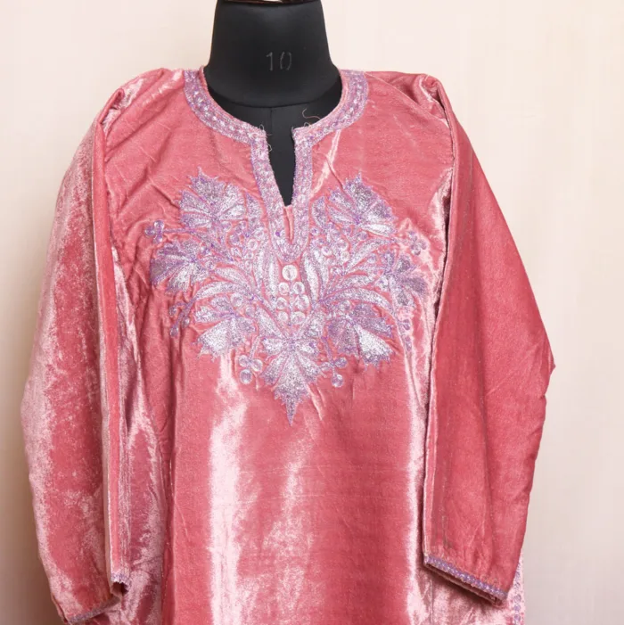 Pink Velvet Pheran Adorned with Beautiful Tilla Detailing - Kausar Collection