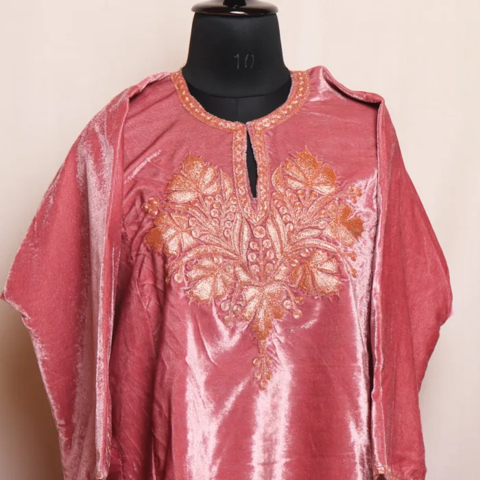 Pink Velvet Pheran with Tilla Embroidery - Kausar Collection