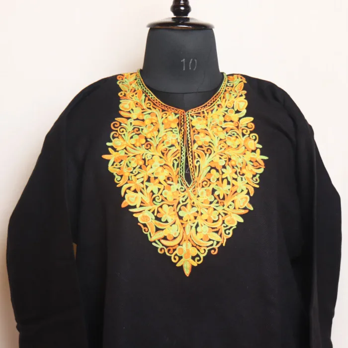 Black Short Woolen Kurta with Artistic Aari Embroidery - Gulnaaz Collection - Image 2