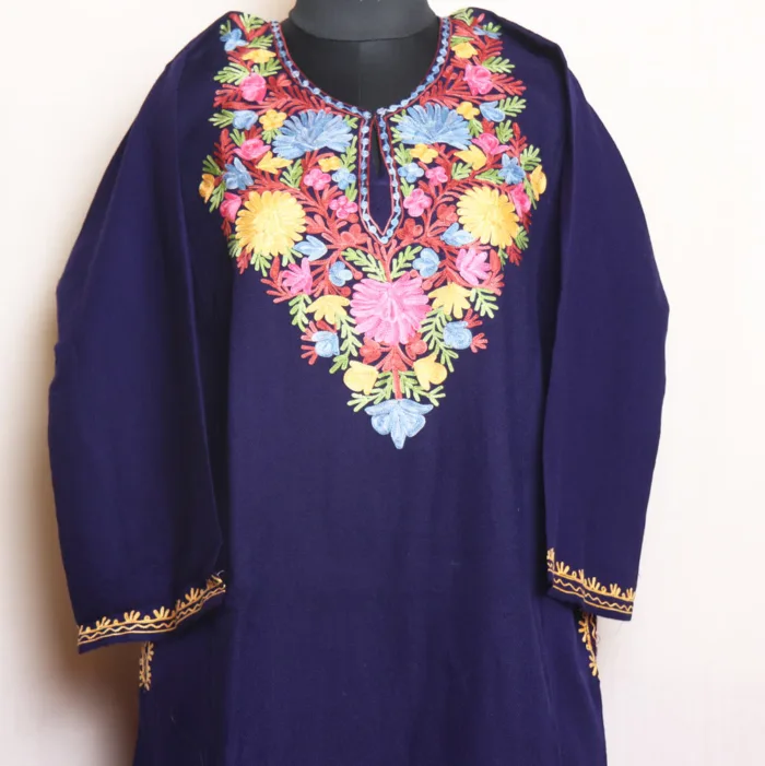 winter kurta kashmir pheran 11