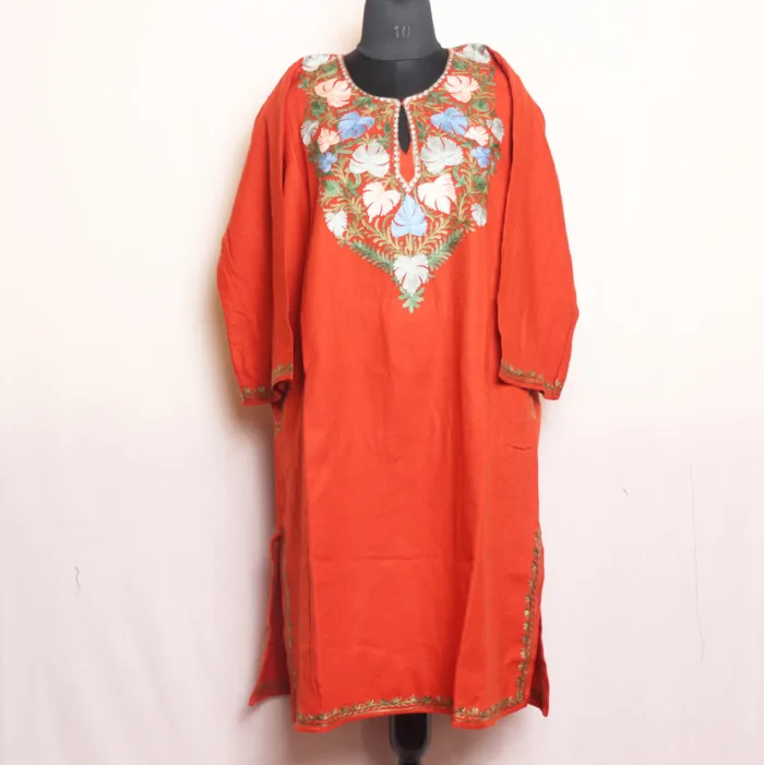 winter kurta kashmir pheran 13