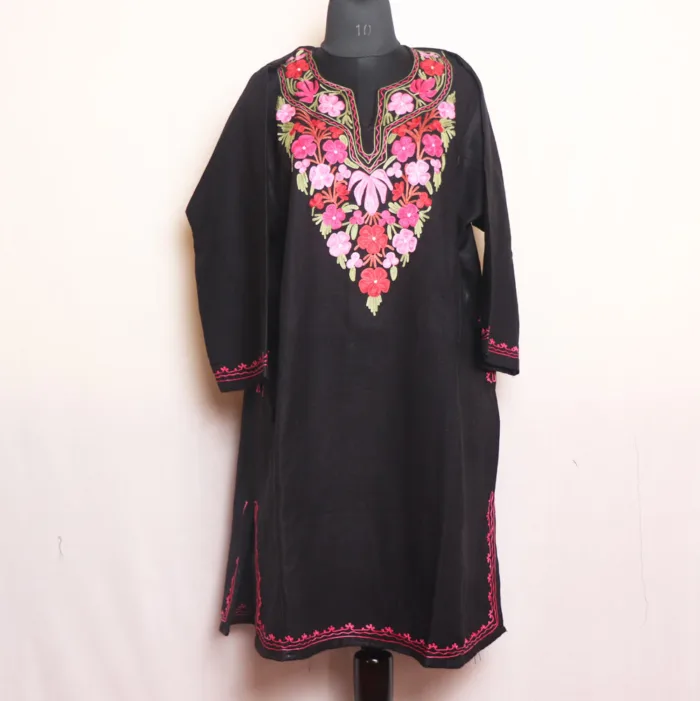 winter kurta kashmir pheran 16