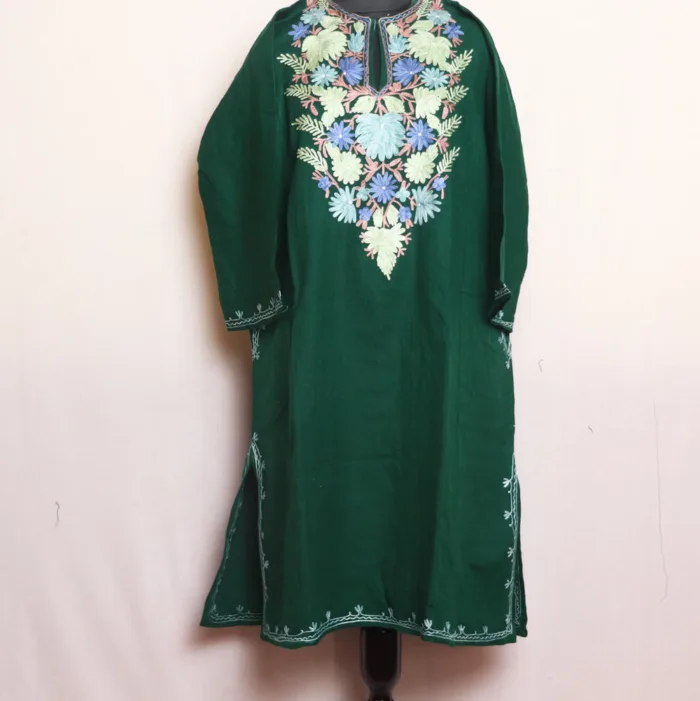 winter kurta kashmir pheran 22