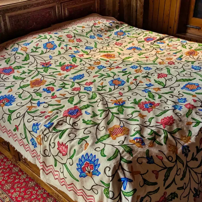 Kashmiri Tulip Double Bed Cover | Bed Spread with Hand Crewel Embroidery | Pari Mahal Collection