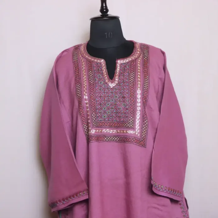 Dual Shade Designer Pink Raffal Pheran With Hand Sozni Embroidery - Image 3