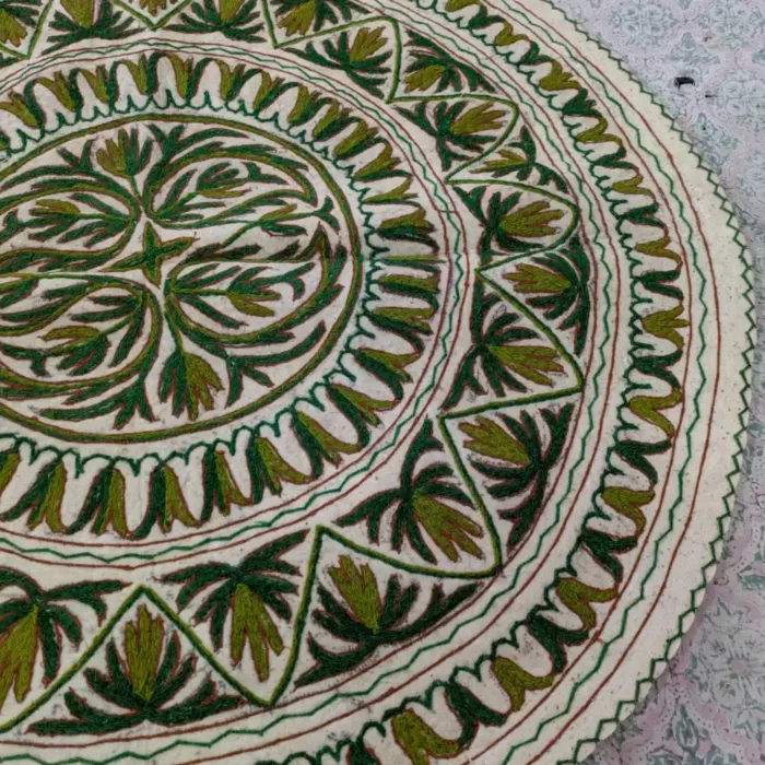 Beautiful Round Wool Namda Adorned with Green Dual Colored Aari Embroidery (5 ft) - Image 5