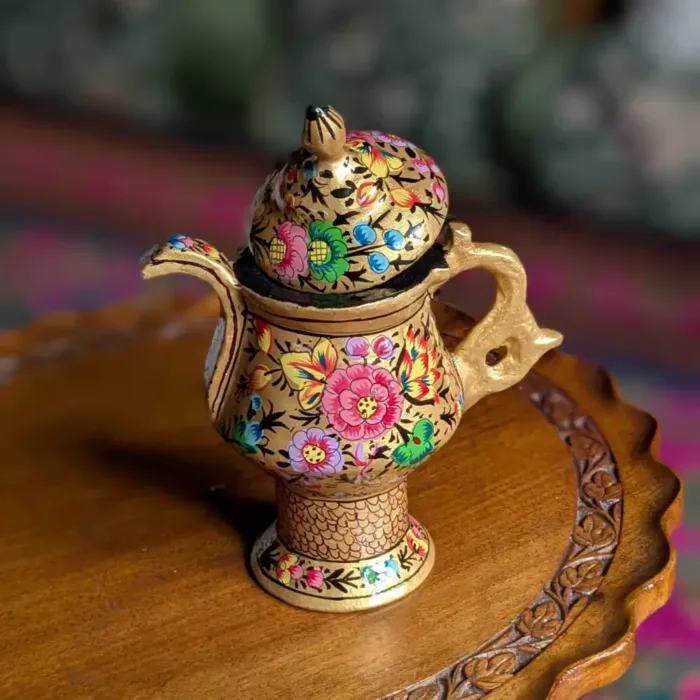 Decorative Samavar, Samovar in Paper Mache Golden | Kashmiri Souvenir