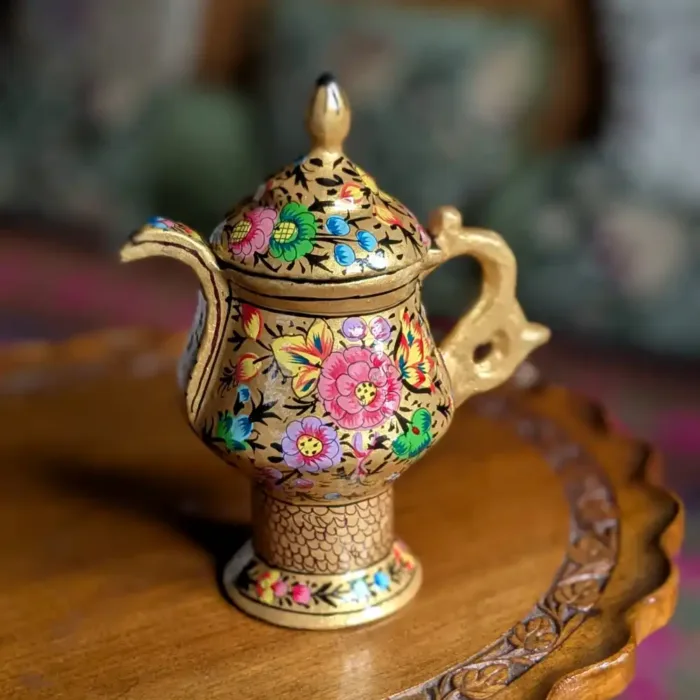 Decorative Samavar, Samovar in Paper Mache Golden | Kashmiri Souvenir - Image 2