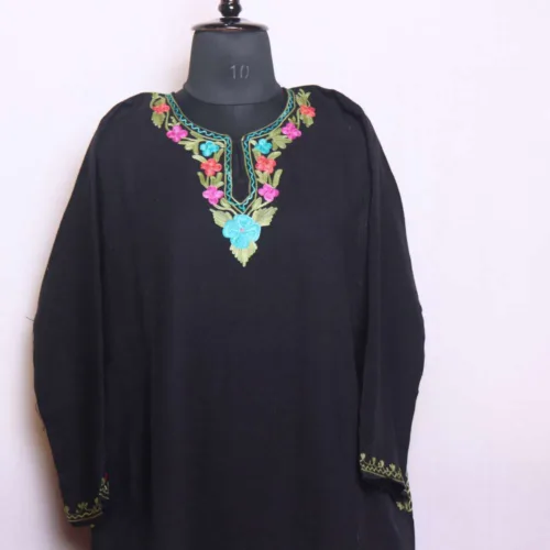 Kashmiri cashmilon pheran set with aari embroidery05