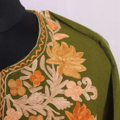 Kashmiri cashmilon pheran with aari embroidery04 1