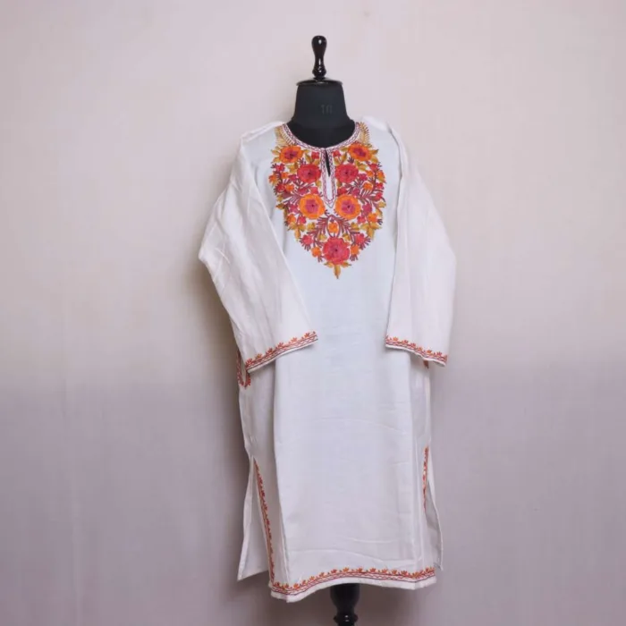 Winter-Ready Off White Cashmilon Pheran with Aari Detailing | Saida-Kadal Collection - Image 2