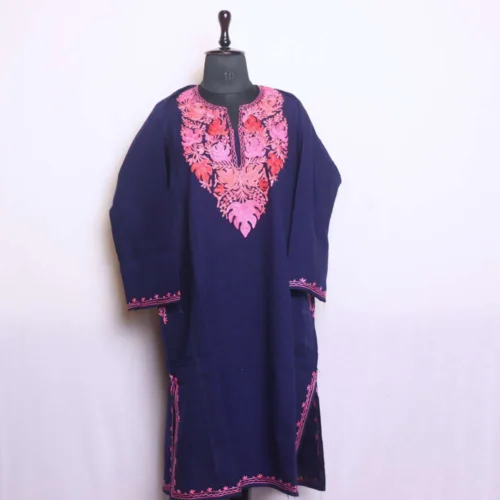 Kashmiri cashmilon pheran with aari embroidery05