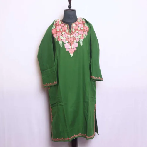 Kashmiri cashmilon pheran with aari embroidery08