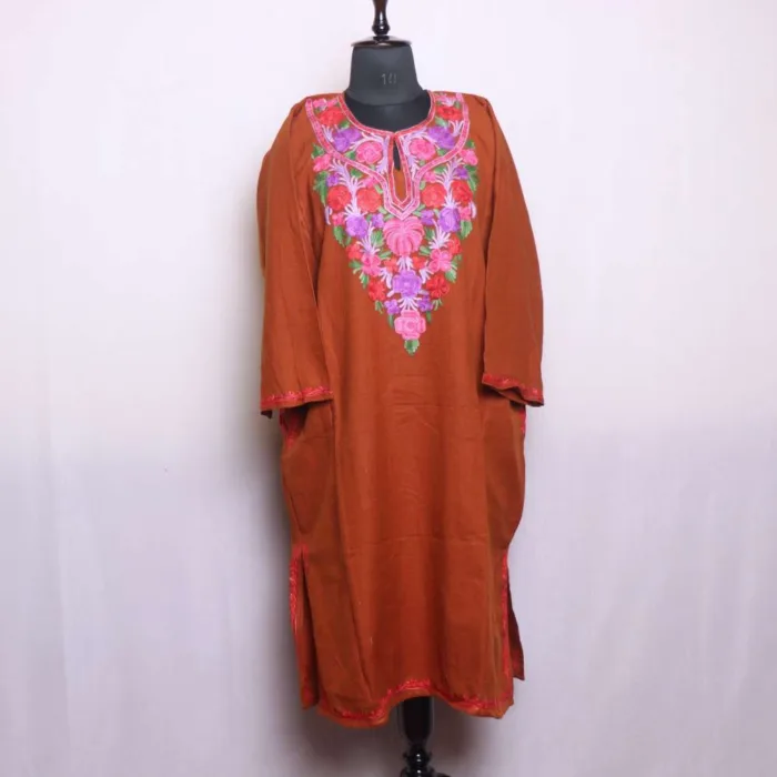 Brown Cashmilon Aari Embroidered Pheran for Winter Comfort - Dal Lake Collection - Image 2