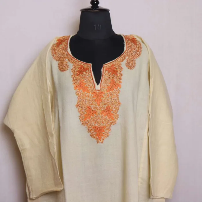 Kashmiri Needlework Cream Loose Pheran for Women in Raffal - Saidakadal Collection [56, 44]